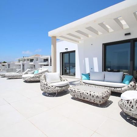 Luxurious Penthouse With Huge Panoramic Terrace Apartment San Roque  Bagian luar foto